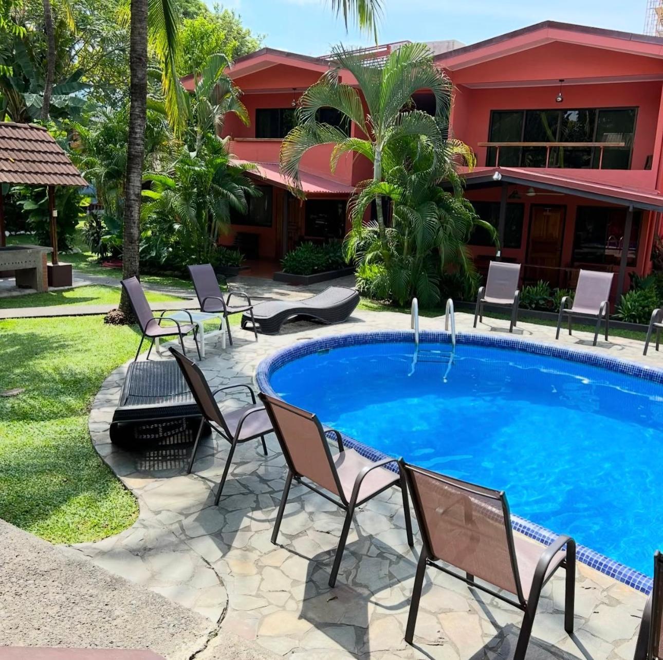 Hotel Los Ranchos Jaco Bagian luar foto